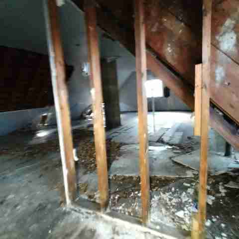 15045 manor (38).jpg